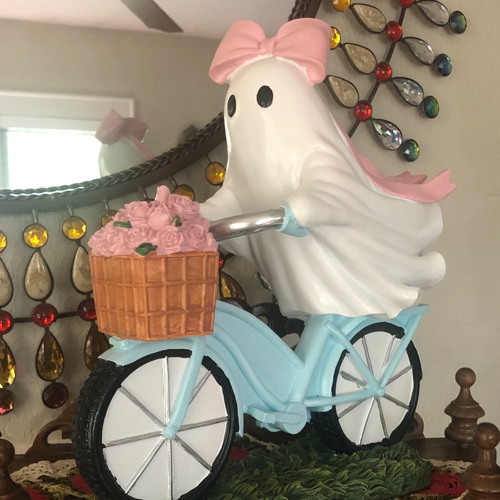 NEW Halloween Decor White Ghost on Bike w/ Pink Bow and Flowers Figurine